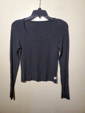 Vuori Ribbed Long Sleeve Scoop Neck Top Grey